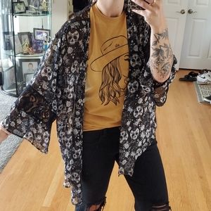 Hot topic Sugar skull kimono